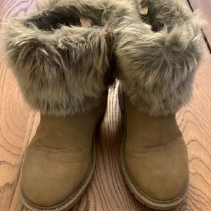 Girls Suede/fur boots